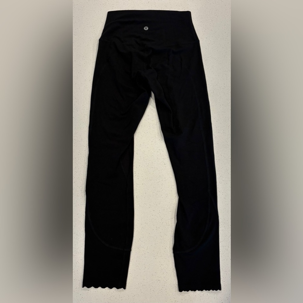 lululemon athletica Align Scalloped Hem